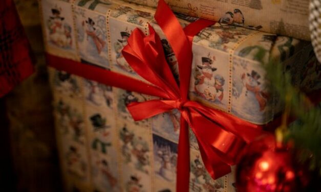 13 Traditionalist Gift Ideas for Kids