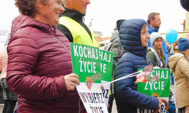 Polish New Left party pushes pro-abortion bills in new coalition government
