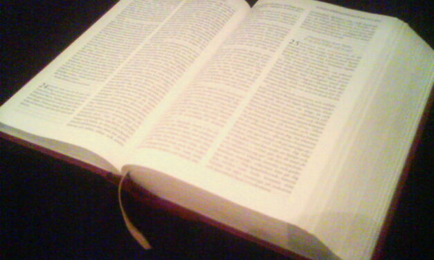 Local Florida school district votes to keep Bible in libraries