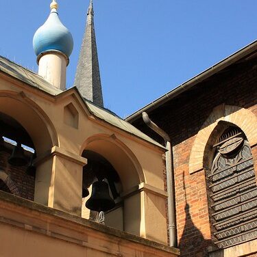 Religion and the Decline of Marriage: The Soviet Case