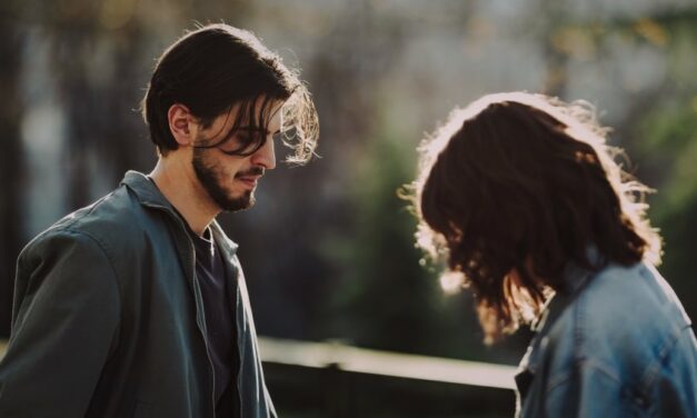 Porn Industry Beauty Standards Can Negatively Impact Viewers’ Relationships