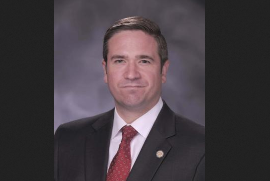 Missouri AG Fighting to Stop Planned Parenthood From Taking Teens Out of State for Secret Abortions