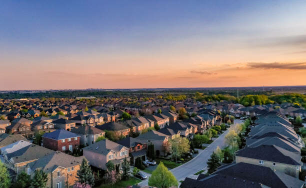 More Crowding, Fewer Babies: The Effects of Housing Density on Fertility