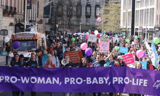 Thousands of Pro-Life People in Ireland March Against Abortion