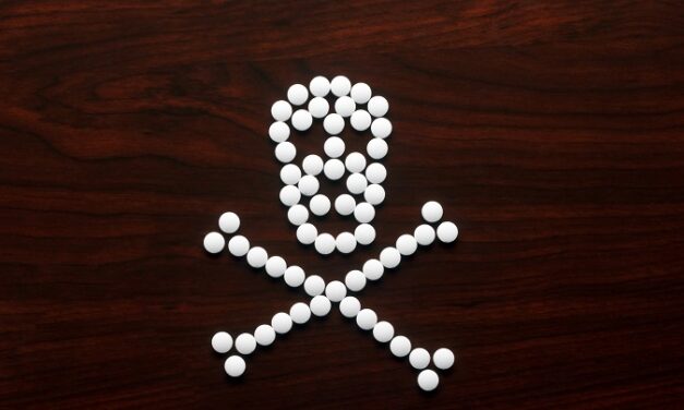 Mississippi Governor Signs Bill to Ban Mail-Order Abortions