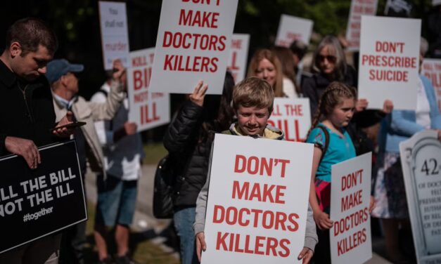Ethicists Critique Illinois’ Bid to Join 10 Other States in Allowing Doctor-Assisted Suicide