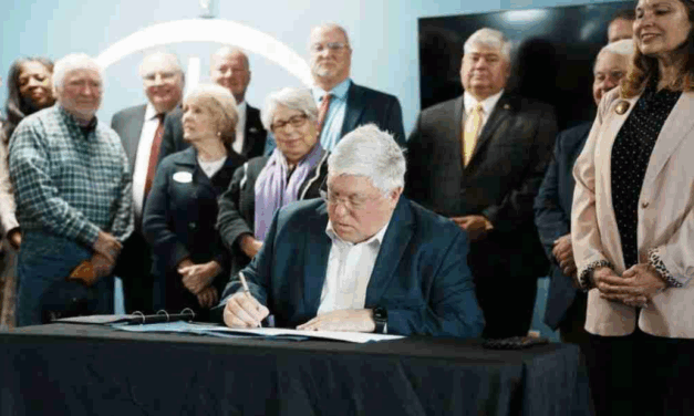 After Banning Abortions, West Virginia Gov Signs Bill for $3 Million to Help Pregnant Moms