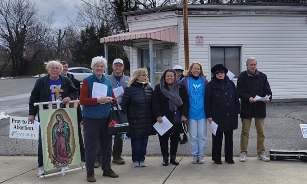 They Prayed Outside an Abortion Clinic and Saved a Baby’s Life