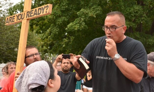 Bill C-9 against quoting Bible verses could turn Canada into police state: pro-freedom group