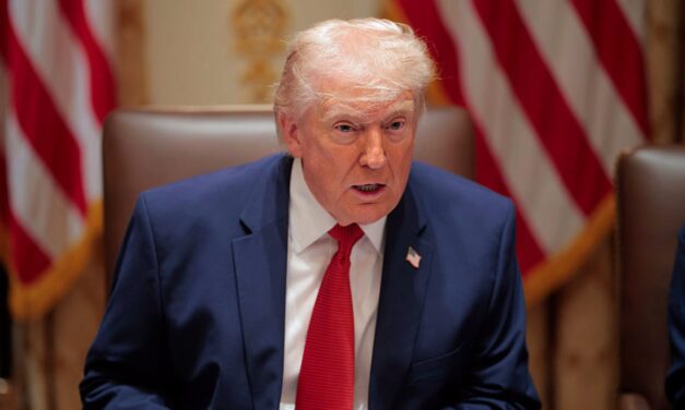 Trump to continue supplying Title X grants to Planned Parenthood for another year