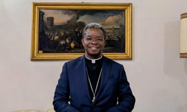 Vatican official warns of ‘Christianophobia’ in Muslim world and secular West