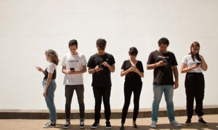 What Parents Need to Know About AI Deepfakes and Teen Safety