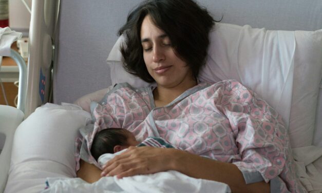 Postpartum depression: New e-book offers hope and healing for Catholic mothers