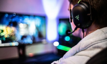 One in Eight Young Men Watch Porn, Gamble and Play Video Games Daily