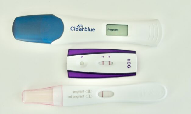 Majority back Ireland’s three-day abortion waiting period, poll finds