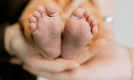 Mom Refuses to Kill Unborn Baby With Fatal Brain Disorder in Abortion